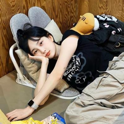 年代：离婚后带全家创业